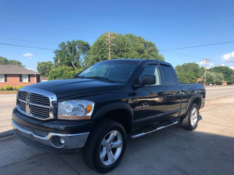 2006 Dodge Ram Pickup 1500 for sale at E Motors LLC in Anderson SC