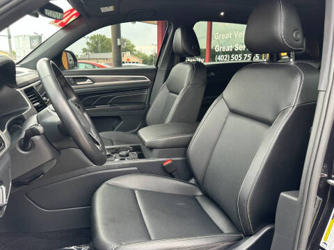 2020 Volkswagen Atlas Cross Sport V6 SEL 4Motion