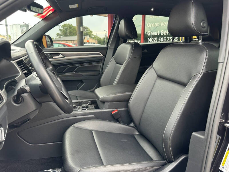 2020 Volkswagen Atlas Cross Sport V6 SEL 4Motion