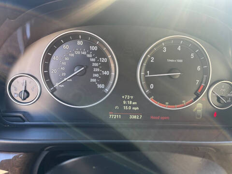 2013 BMW 5 Series 528i xDrive