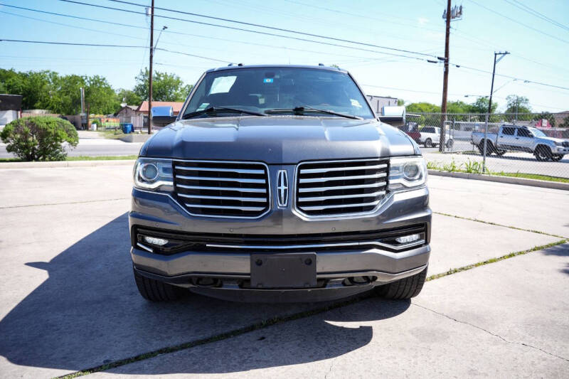 2016 Lincoln Navigator Select
