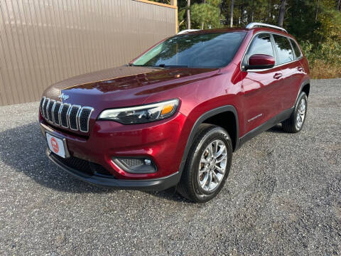 2019 Jeep Cherokee for sale at R. W. Motors in Westover MD