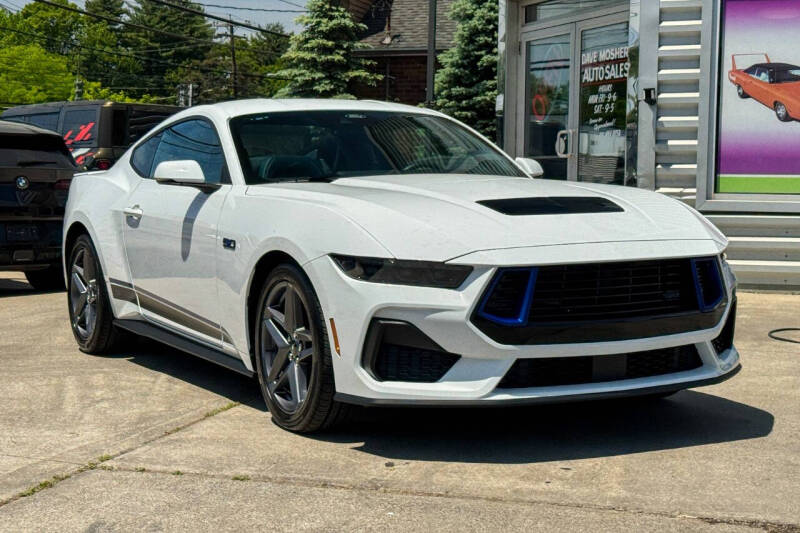 2025 Ford Mustang GT Fastback's photo