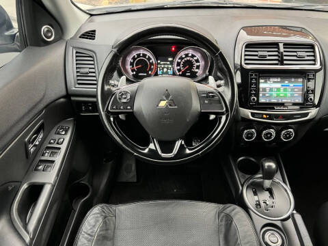 2017 Mitsubishi Outlander Sport 2.4 SEL