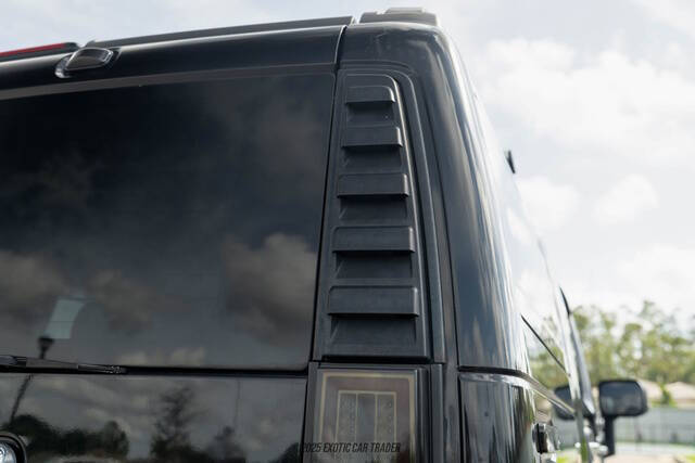 2004 HUMMER H2