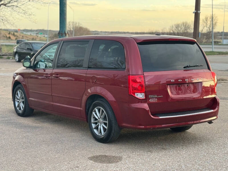 2016 Dodge Grand Caravan SE