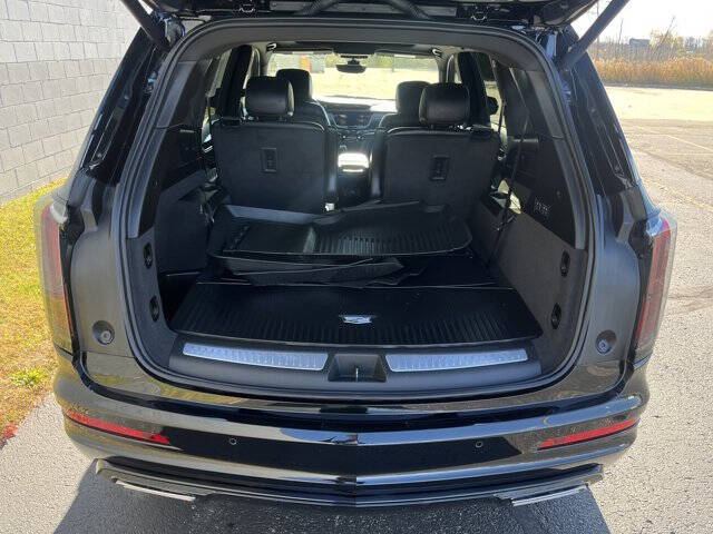 2025 Cadillac XT6 Sport