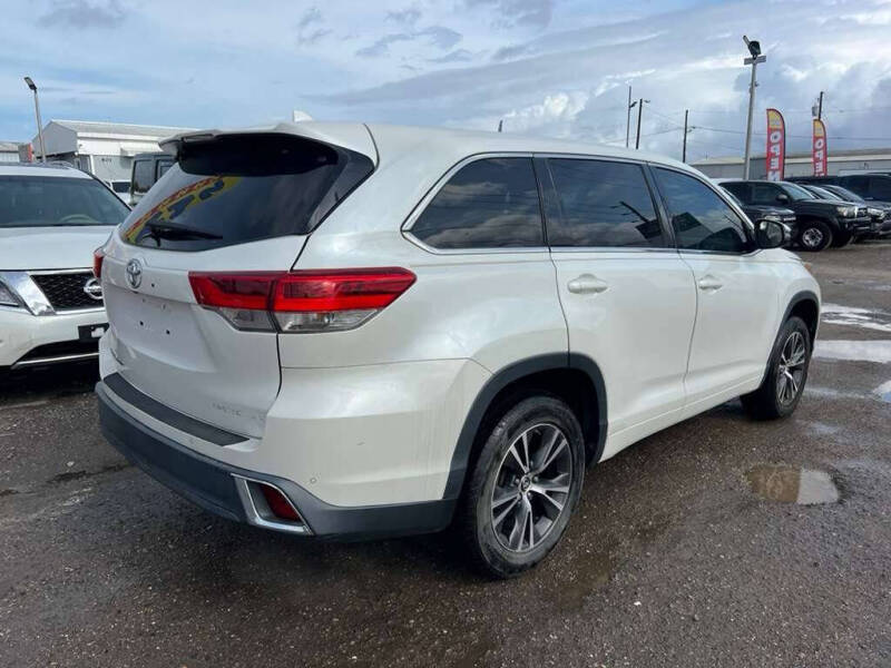 2018 Toyota Highlander LE Plus