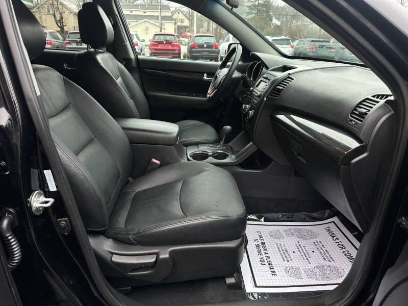 2012 Kia Sorento LX