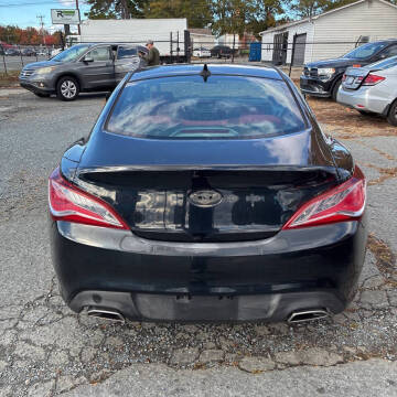 2013 Hyundai Genesis Coupe 3.8 R-Spec