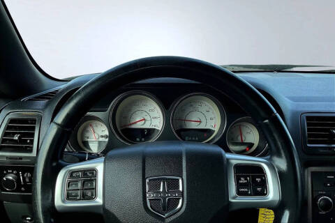 2012 Dodge Challenger SXT