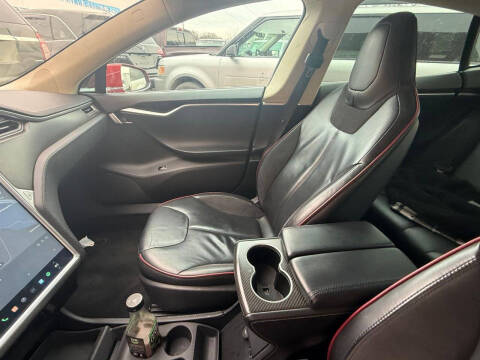 2013 Tesla Model S Performance