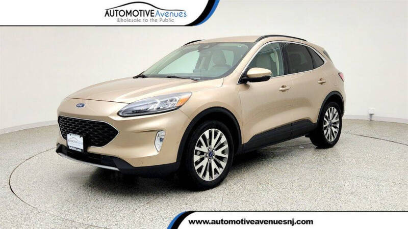 2020 Ford Escape Titanium