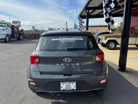 2025 Hyundai Venue SE