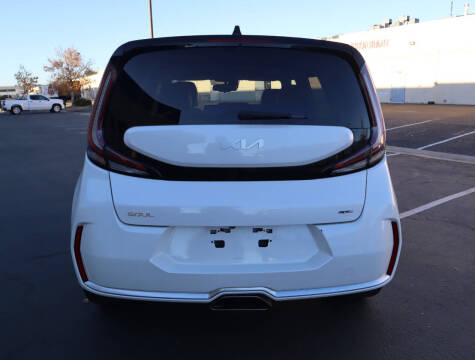 2023 Kia Soul GT-Line