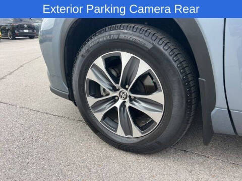 2023 Toyota Highlander Hybrid XLE