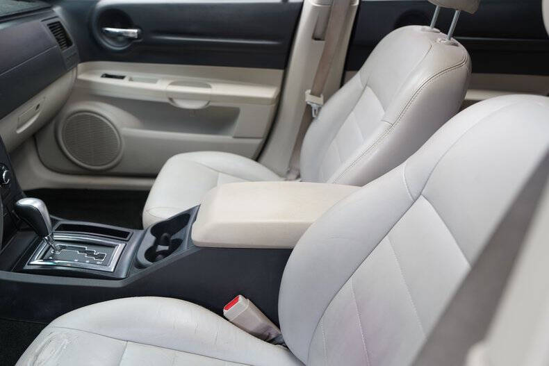 2005 Dodge Magnum RT
