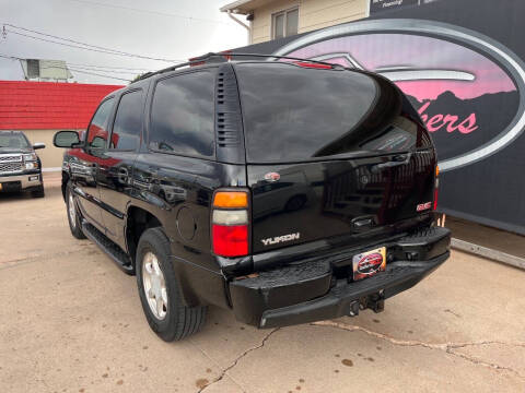 2004 GMC Yukon Denali