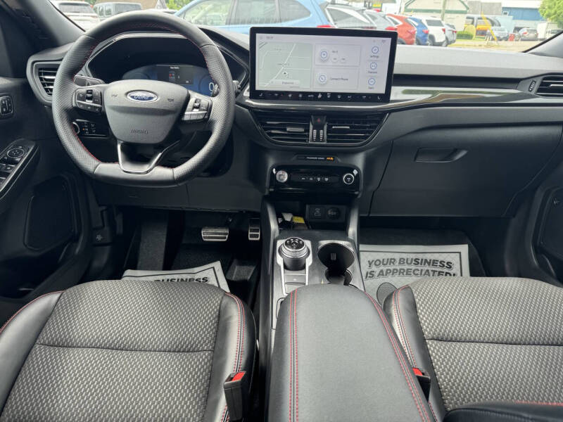 2023 Ford Escape ST-Line Select