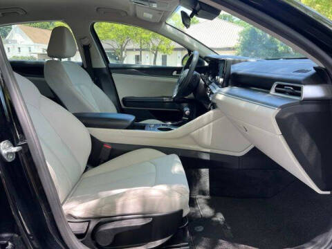 2022 Kia K5