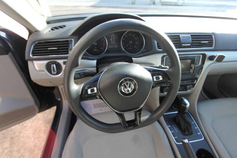 2018 Volkswagen Passat 2.0T S