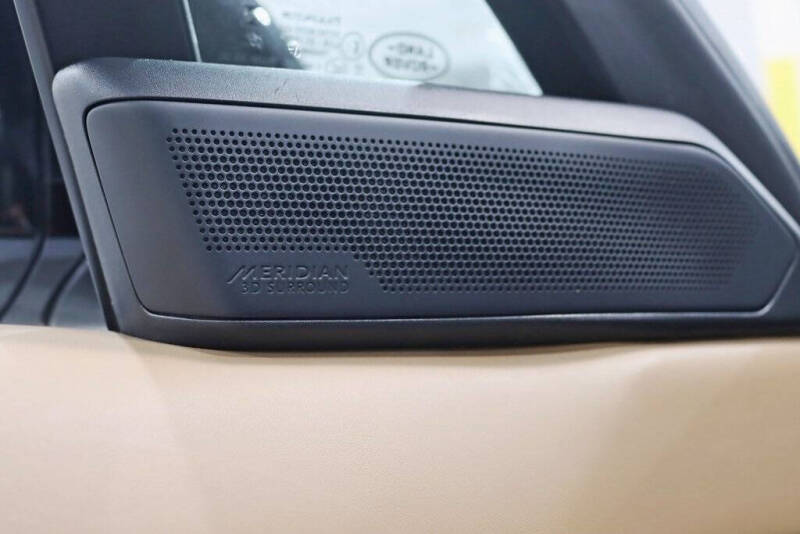 2025 Land Rover Range Rover Sport P460e Dynamic SE