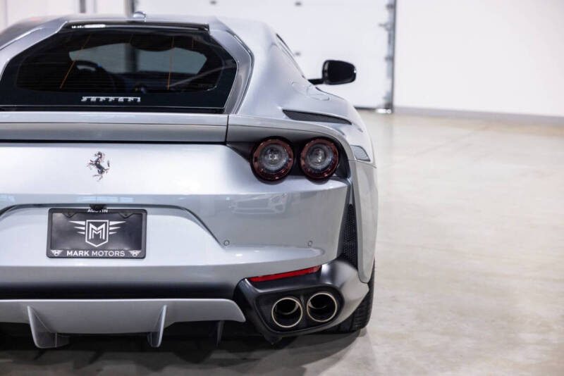2019 Ferrari 812 Superfast