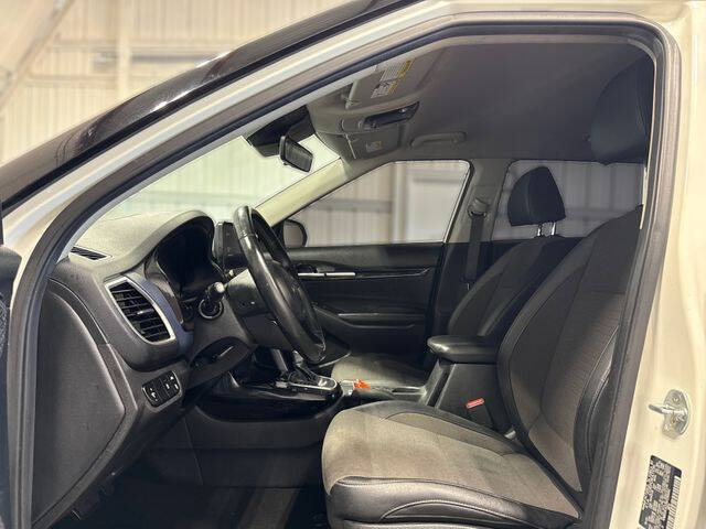 2022 Kia Seltos Nightfall