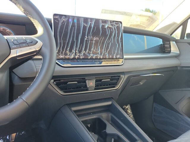 2025 Volkswagen Tiguan SE