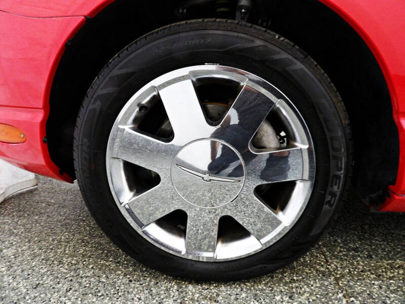 2002 Ford Thunderbird Deluxe