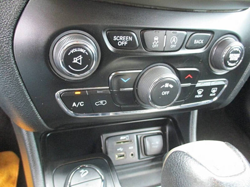 2016 Jeep Cherokee