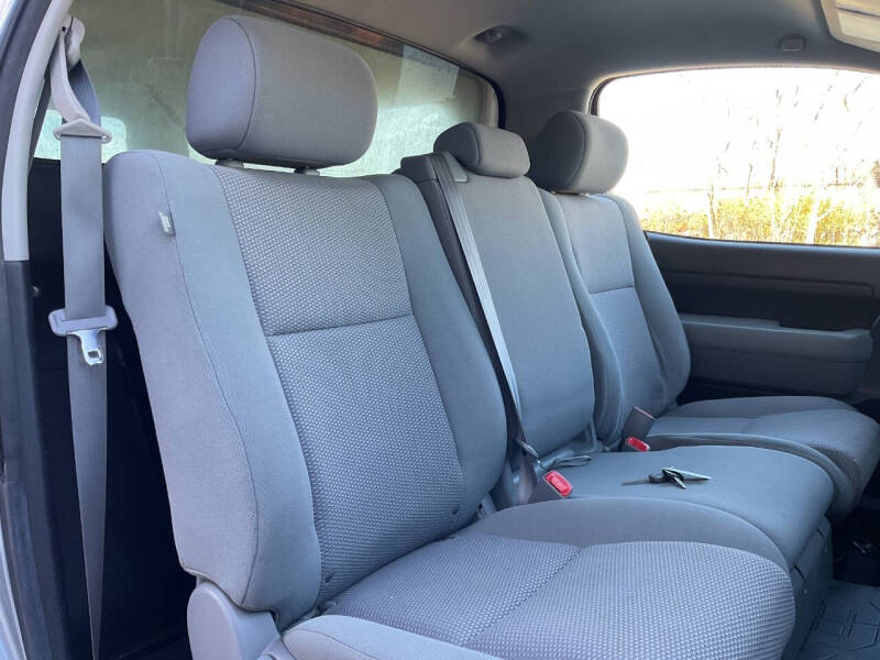 2010 Toyota Tundra Grade