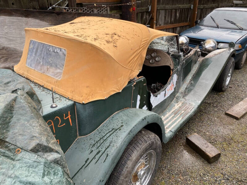 1937 Jaguar SS100 Replica