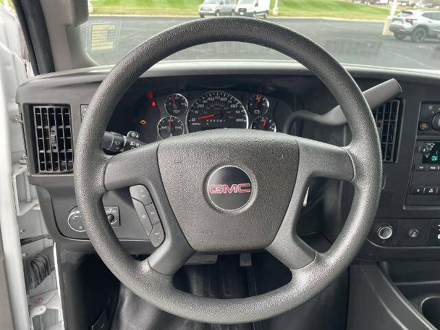 2023 GMC Savana 2500
