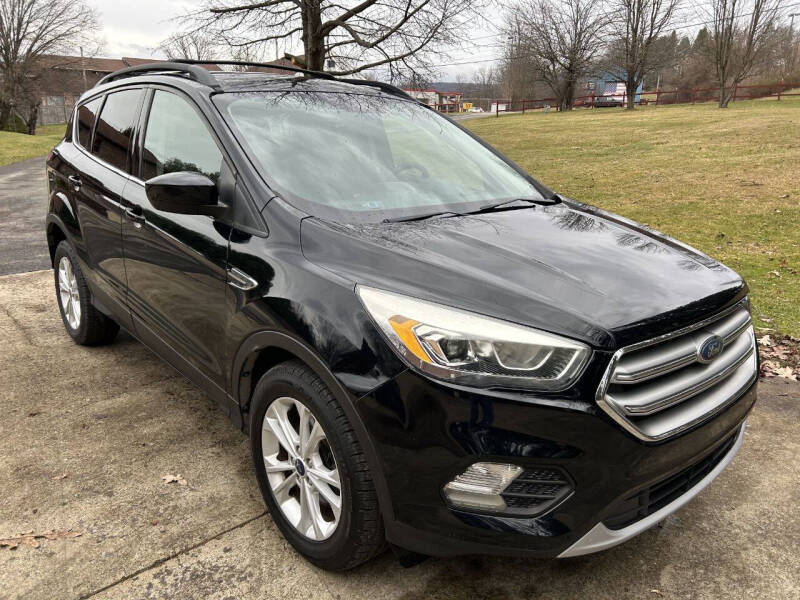 2017 Ford Escape Base's photo