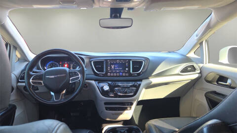 2020 Chrysler Pacifica Touring L Plus