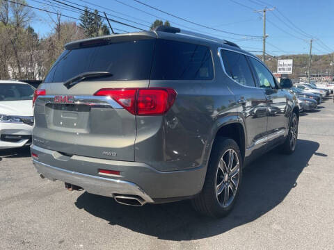 2018 GMC Acadia Denali
