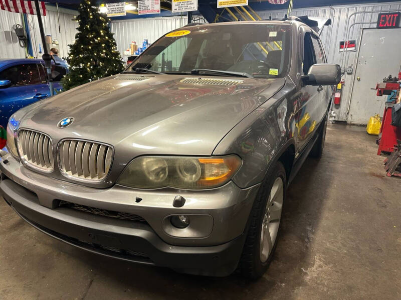 2004 BMW X5 for sale at White River Auto Sales in New Rochelle NY