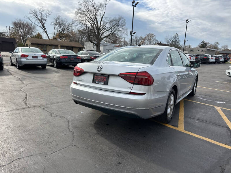 2017 Volkswagen Passat 1.8T S