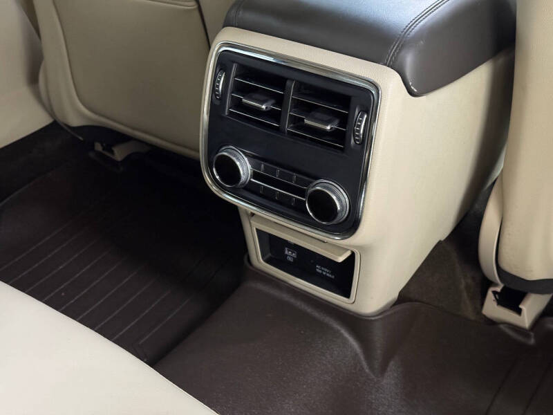 2019 Lincoln Continental Reserve