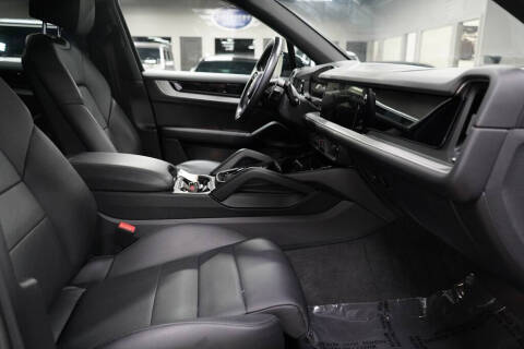 2024 Porsche Cayenne