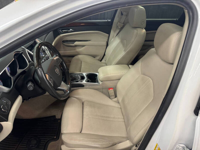 2012 Cadillac SRX Luxury Collection