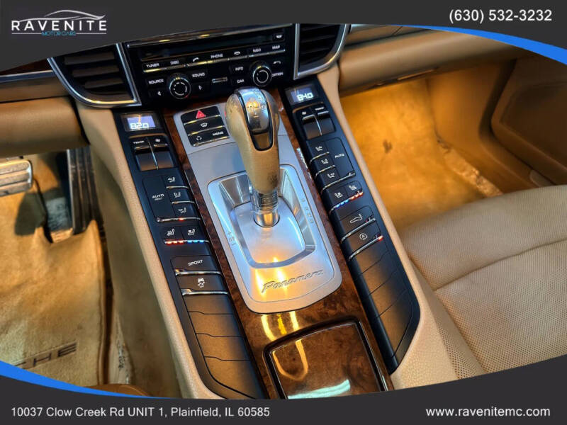 2012 Porsche Panamera