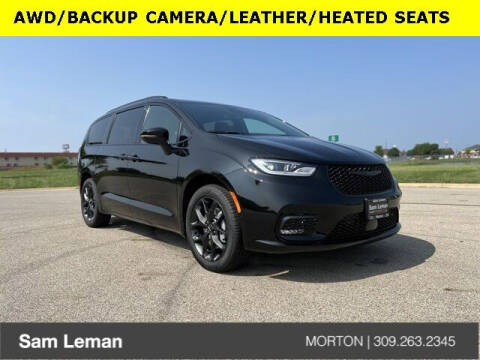 2023 Chrysler Pacifica for sale at Sam Leman CDJRF Morton in Morton IL