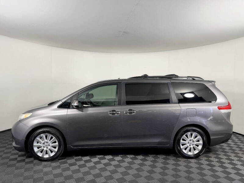 2013 Toyota Sienna