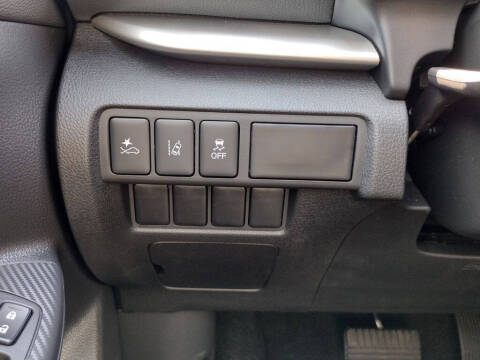 2026 Mitsubishi Eclipse Cross ES