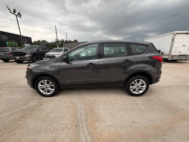 2019 Ford Escape S