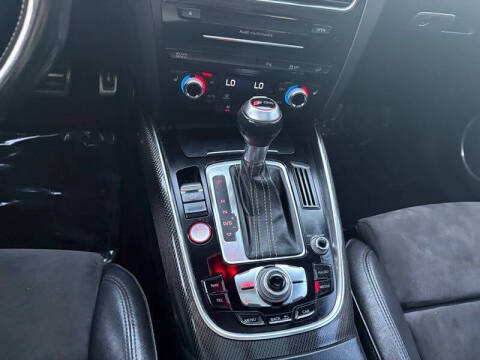 2014 Audi SQ5 3.0T quattro Premium Plus