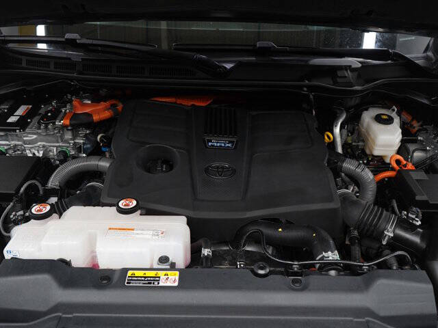 2023 Toyota Tundra Capstone HV