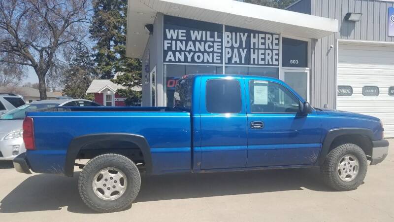 2003 Chevrolet Silverado 1500 for sale at STERLING MOTORS in Watertown SD